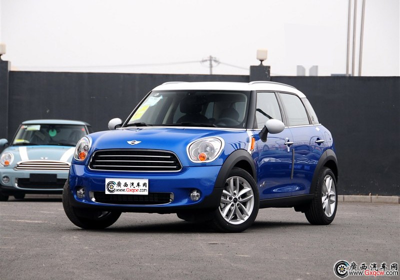 MINI COUNTRYMAN܇ ^D